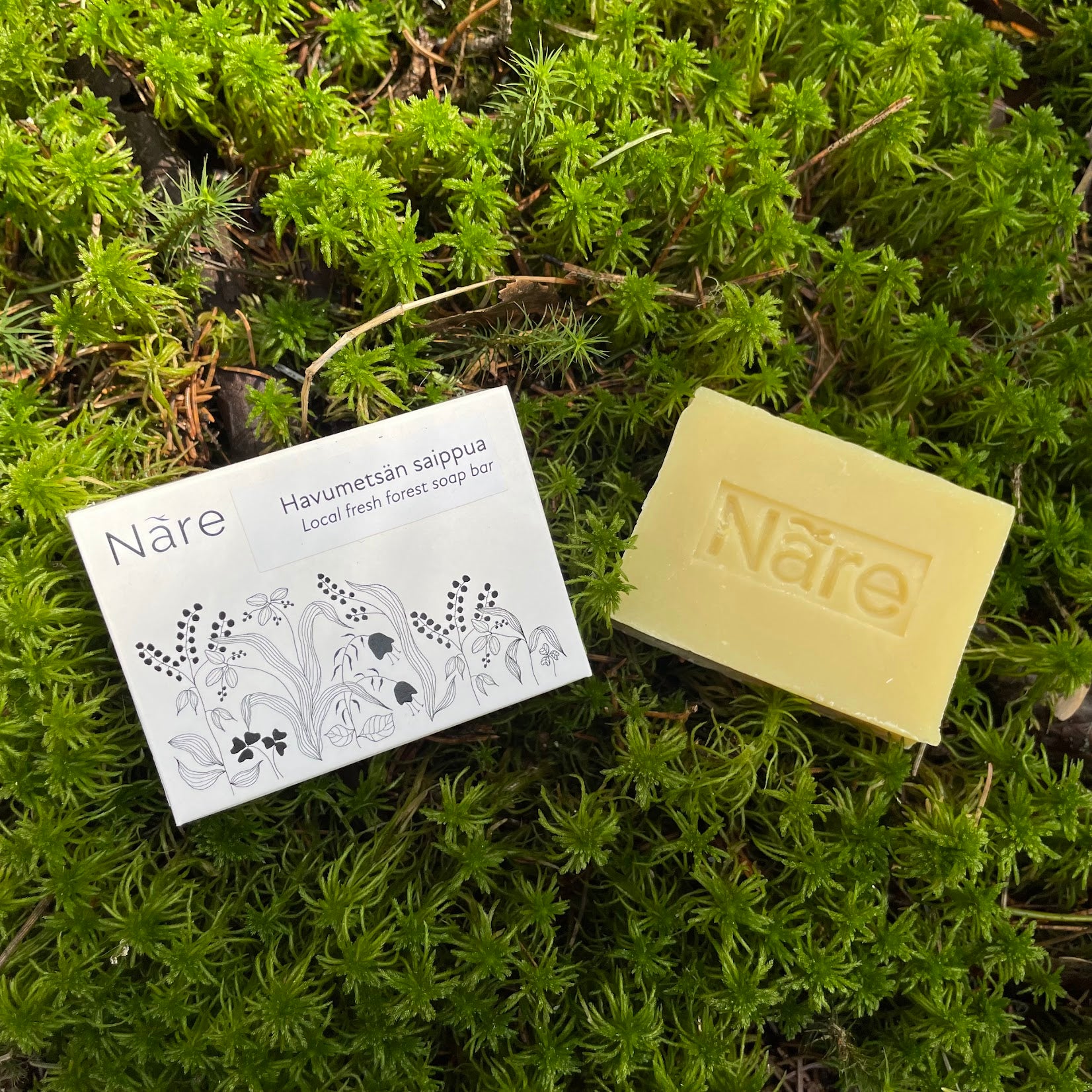 Tali-pihkasaippua käsille ja vartalolle.