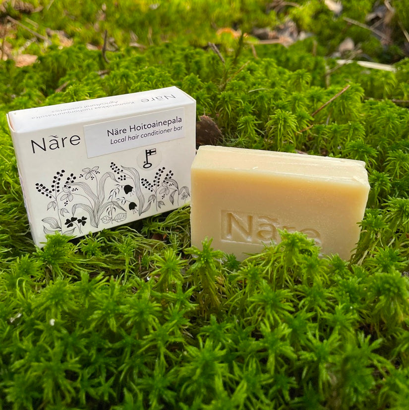 Hoitoainepala kuiville hiuksille.